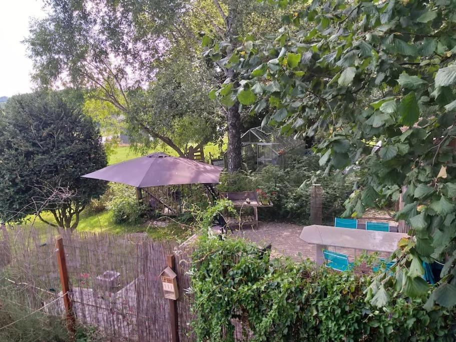 Gite Les 7 Frenes Vaux-sur-Sure ภายนอก รูปภาพ