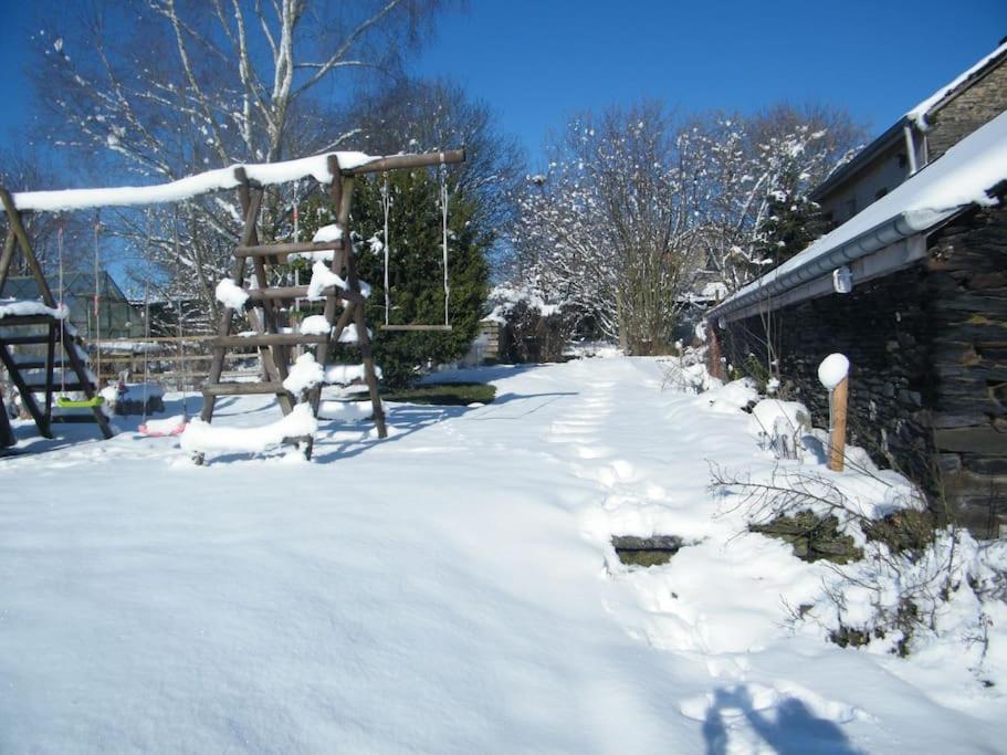 Gite Les 7 Frenes Vaux-sur-Sure ภายนอก รูปภาพ