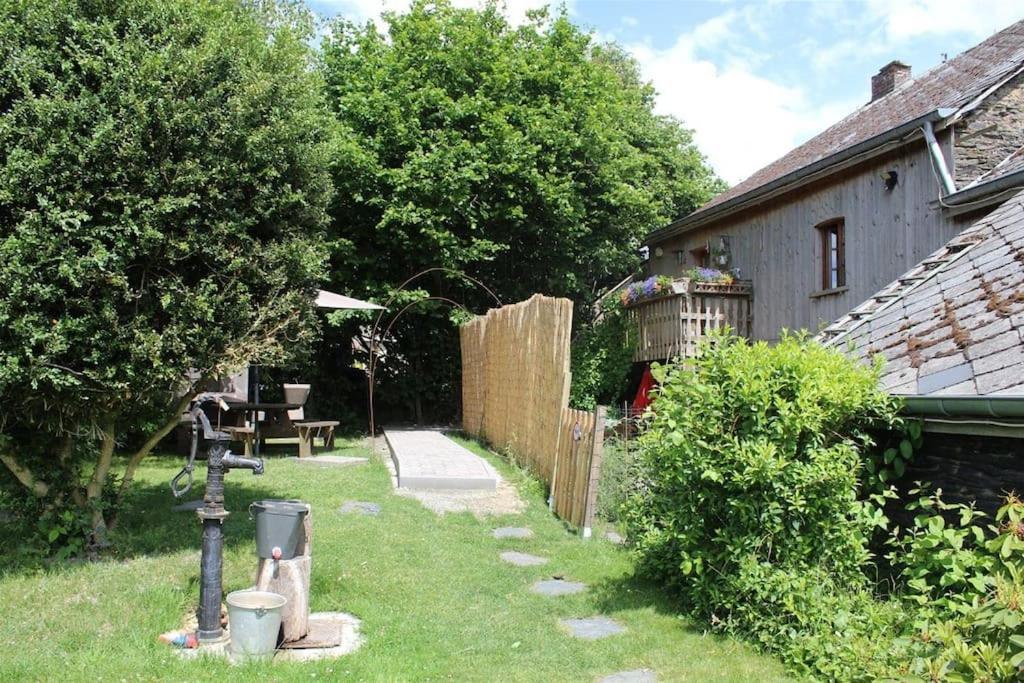Gite Les 7 Frenes Vaux-sur-Sure ภายนอก รูปภาพ