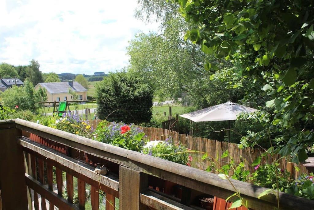 Gite Les 7 Frenes Vaux-sur-Sure ภายนอก รูปภาพ